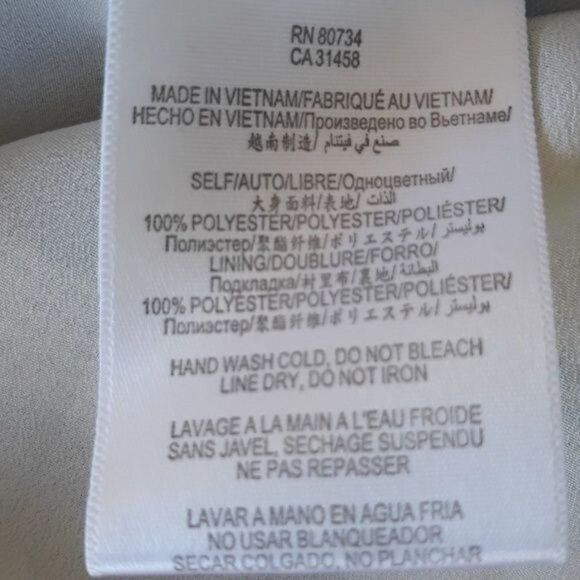 BCBCGENERATION Metallic Mesh Striped Full Wide Shorts White Silver Black Sz 4 - Picture 8 of 8